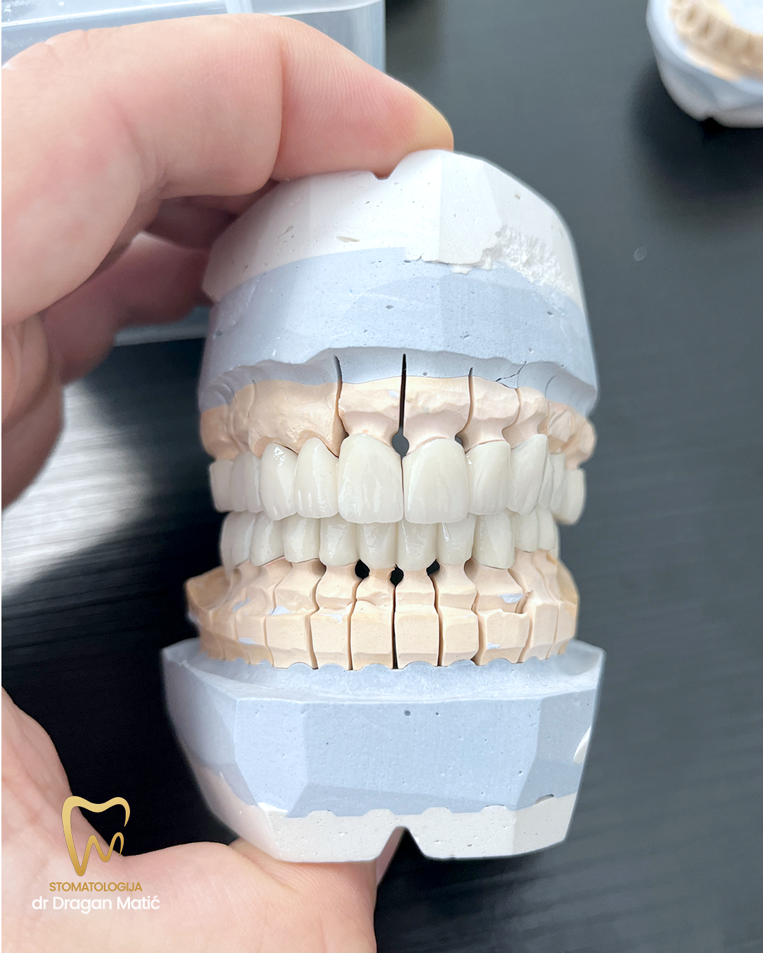 moodboard-mkDentalab-1-1080x1350