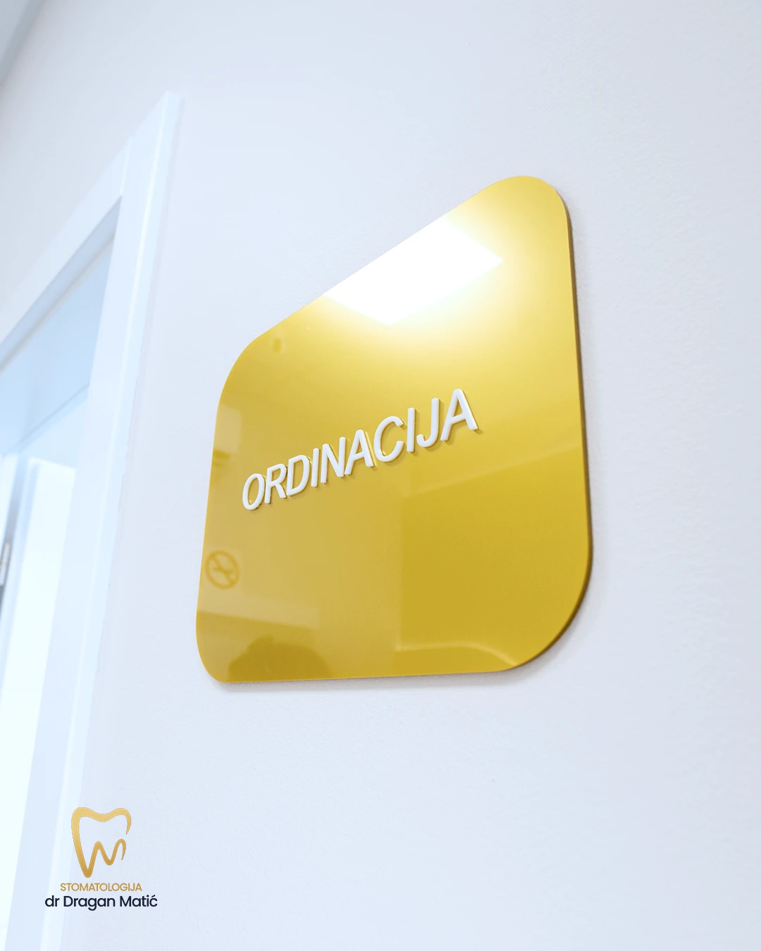 mreze-moodboard-1350x1080-ordinacija-natpis-stomatologijamatic-ba