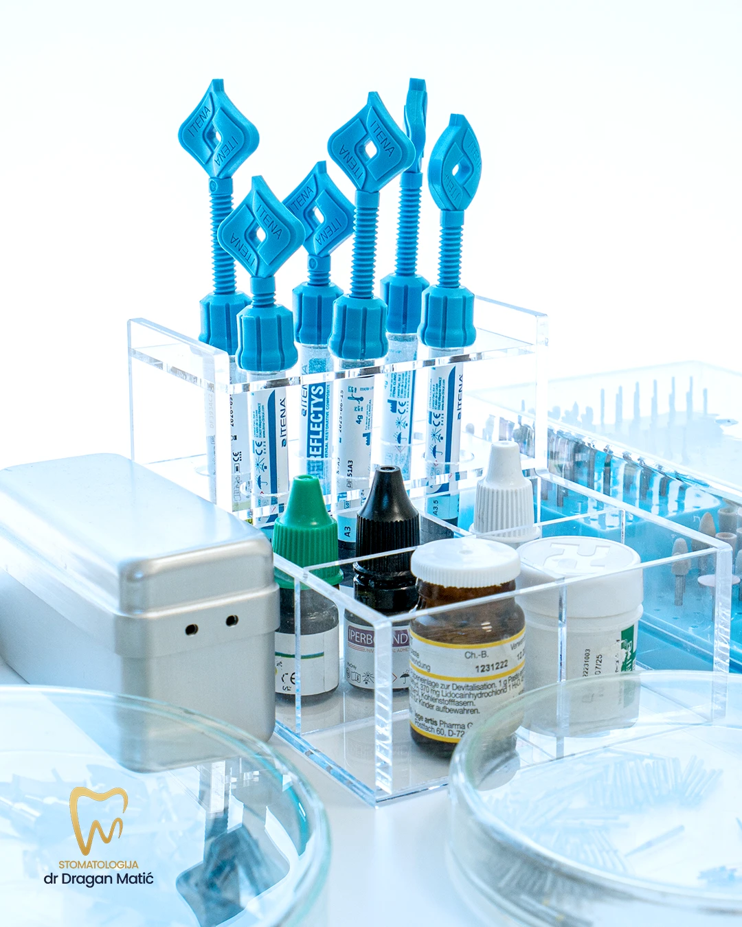 mreze-moodboard-1350x1080-pribor-stomatoloski-stomatologijamatic-ba